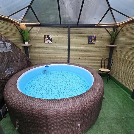 Tente Safari Holiday home Saint-Martin-des-Besaces