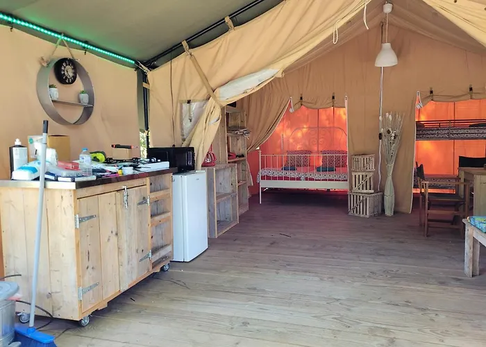 Tente Safari Vakantiehuis *