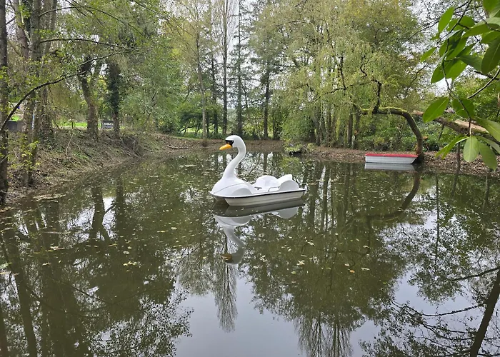 Дом отдыха Tente Safari Saint-Martin-des-Besaces